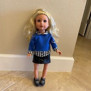 Journey Girls Meredith Doll (18 inch doll) and extra outfit